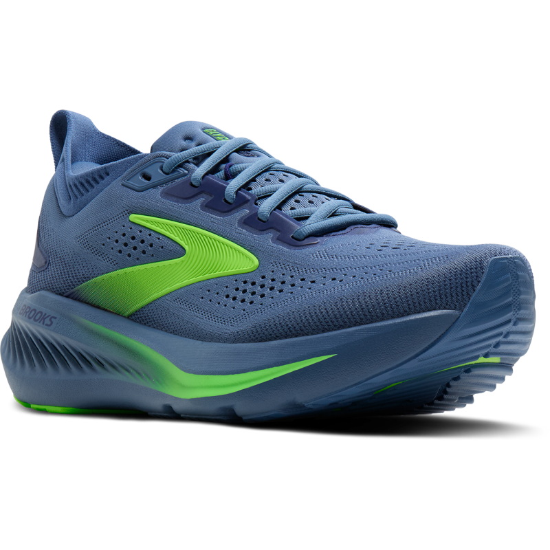 Odkrijte moške tekaške superge BROOKS Glycerin 23 z novo DNA Tuned tehnologijo za vrhunsko mehkobo, stabilnost in odzivnost. Idealne za dolge teke in vsakodnevni trening.