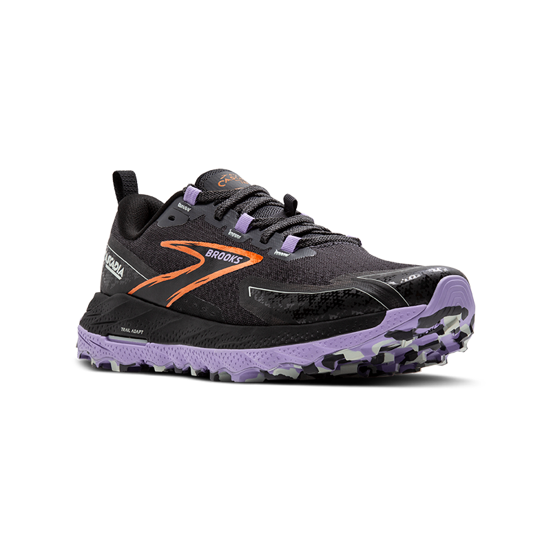 Brooks Cascadia 18 are running shoes characterized by exceptional stability while running, making them perform excellently on uneven terrain. This is the 18th generation of the popular Brooks model.
