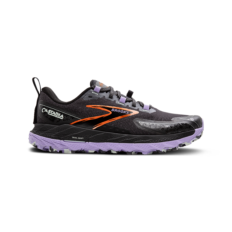 Brooks Cascadia 18 are running shoes characterized by exceptional stability while running, making them perform excellently on uneven terrain. This is the 18th generation of the popular Brooks model.