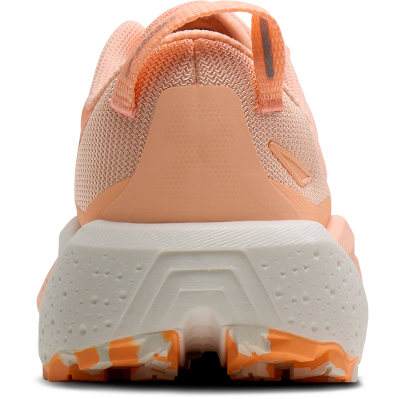 BROOKS Caldera 8 ženske trail superge nudijo vrhunsko DNA LOFT v3 blaženje, stabilnost in odličen oprijem TrailTack Green podplata. Idealne za ultra trail in dolge razdalje.