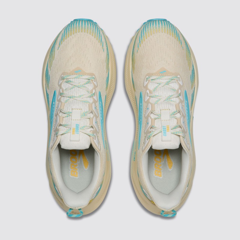 Preizkusi Brooks Ghost Trail – popolne ženske trail superge za prehod s ceste na gozdne poti. Mehko DNA LOFT v3 blaženje, zanesljiv TrailTack oprijem in maksimalno udobje pri vsakem koraku. Na voljo v AS Sport Outlet.