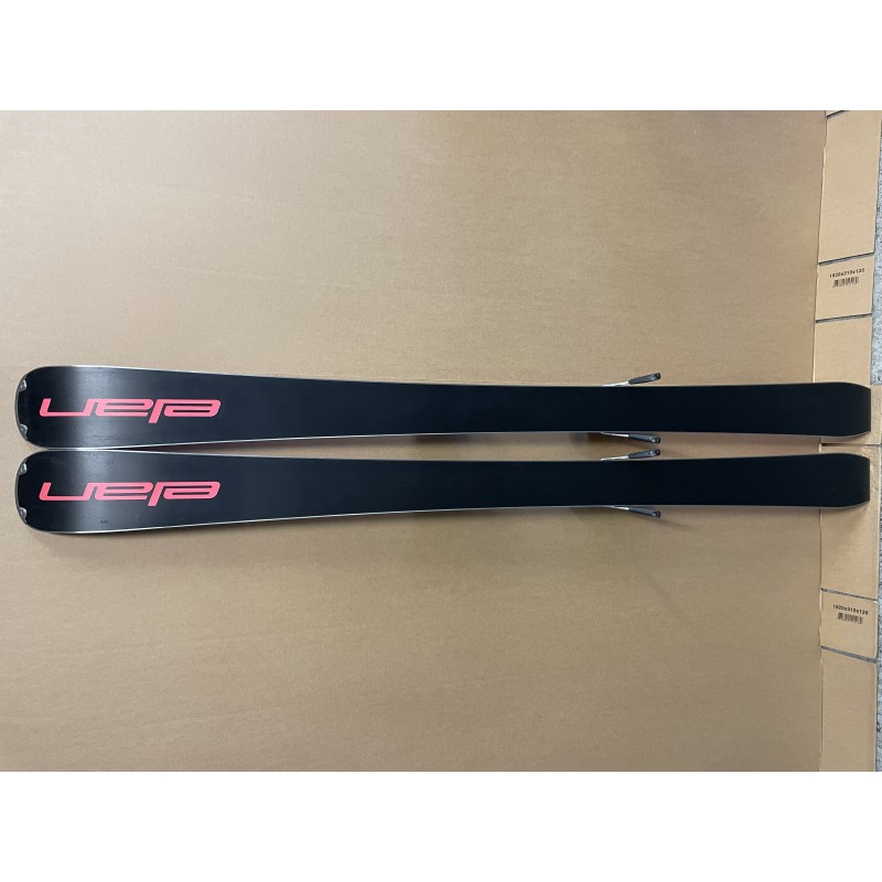 ženske testne smuči Elan