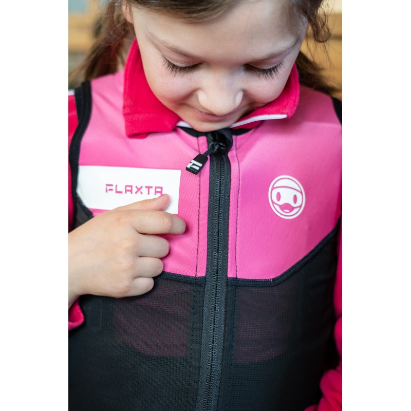Otroška zaščita za hrbet FLAXTA Behold Junior nudi popolno varnost, zračnost in udobje za mlade smučarje in deskarje. Certificirano po EN1621-2.