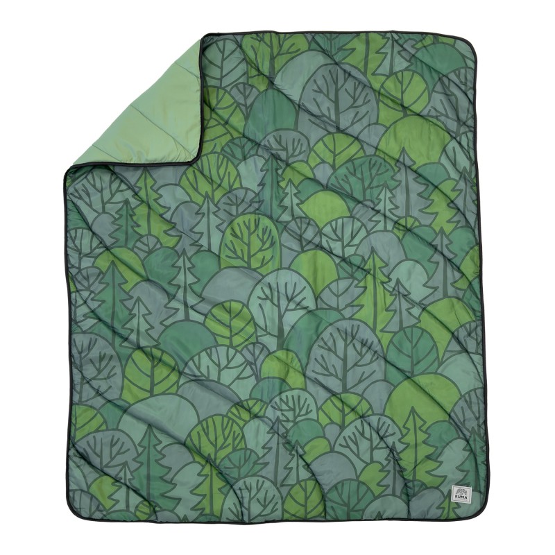 Camping blanket KUMA - Sage Park provides complete warmth and comfort while relaxing by the fire or in a camper. Made from durable polyester fabrics, it ensures easy cleaning and transport in the included bag.