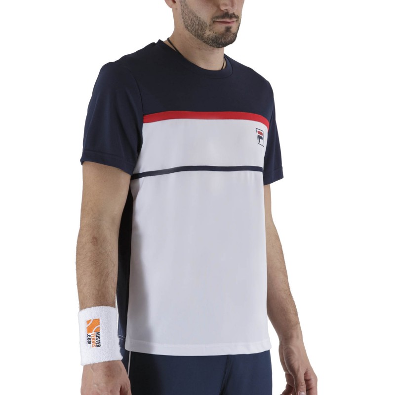 Moška majica FILA STEVE v belo-modri barvni kombinaciji je vrhunska izbira za ljubitelje tenisa, ki cenijo dovršen stil in visoko kakovost. Majica je zasnovana s poudarkom na udobju in funkcionalnosti