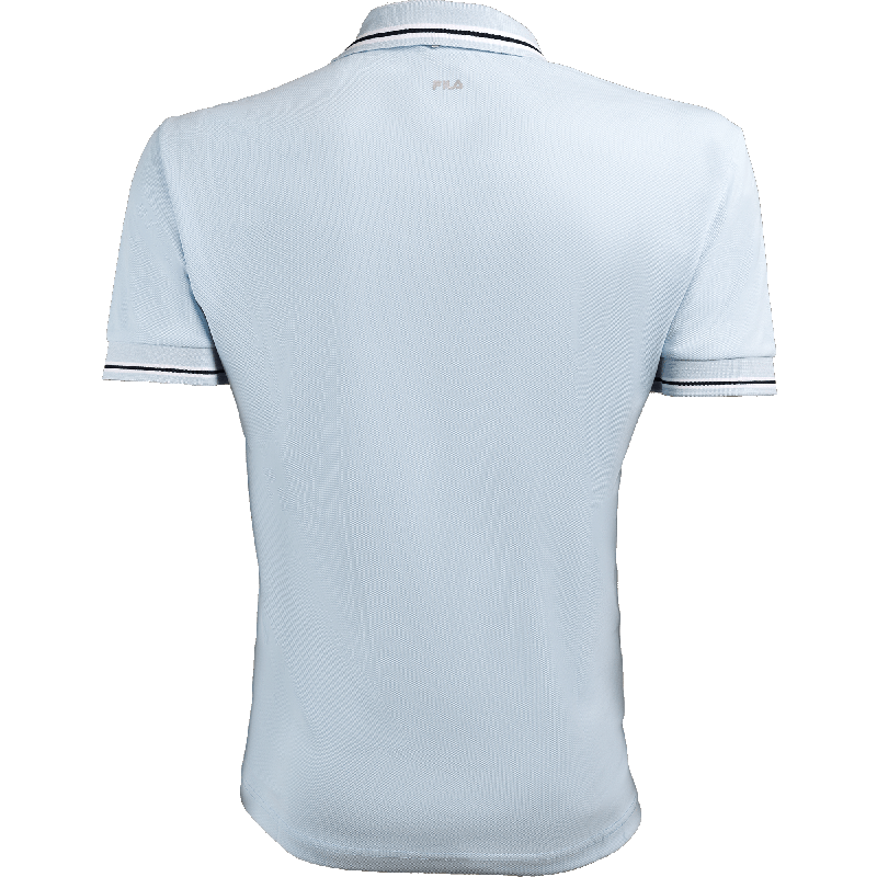PEET sports polo shirt is a classic FILA polo shirt in light blue with a collar and 4 buttons. The best wearing comfort and optimal freedom of movement is ensured by high-quality material.