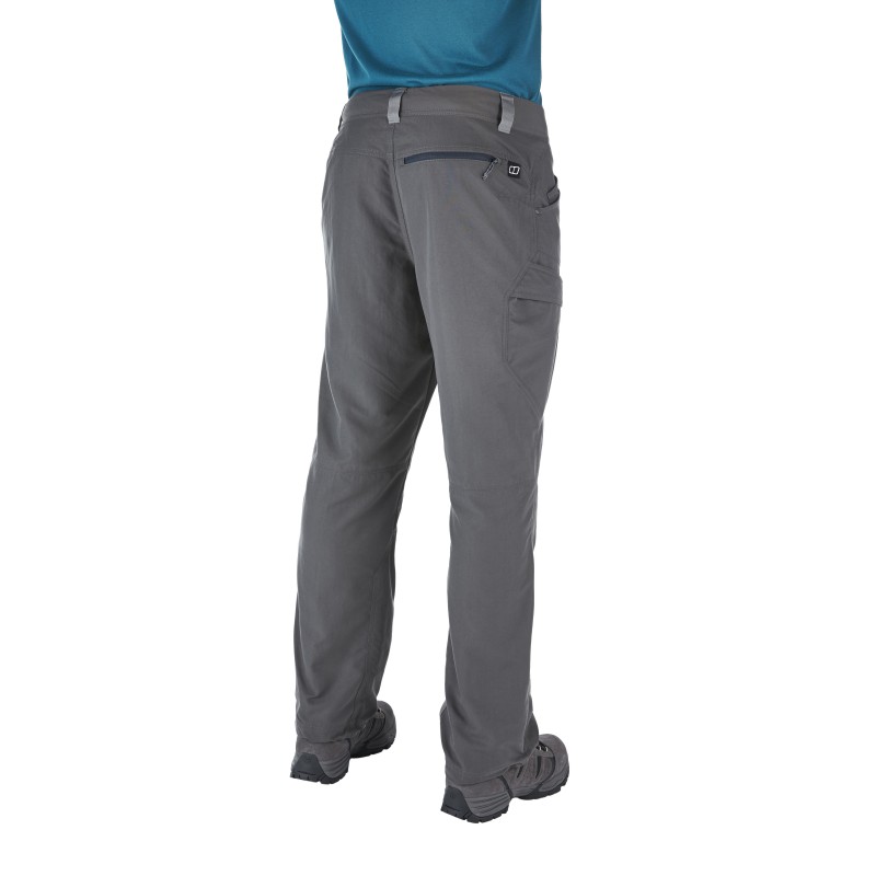 Lahke pohodne hlače, ki pa jih lahko nosite tudi v prostem času.