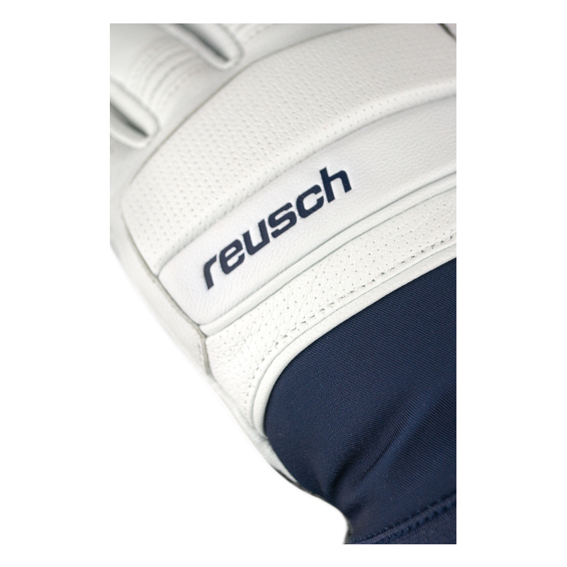 Odkrij izjemno zmogljivost in slog z moškimi smučarskimi rokavicami REUSCH ALEXIS PINTURAULT. Izdelane iz kozjega usnja z R-Loft™ izolacijo in SoftPlush podlogo nudijo toplino, oprijem in udobje profesionalne ravni.