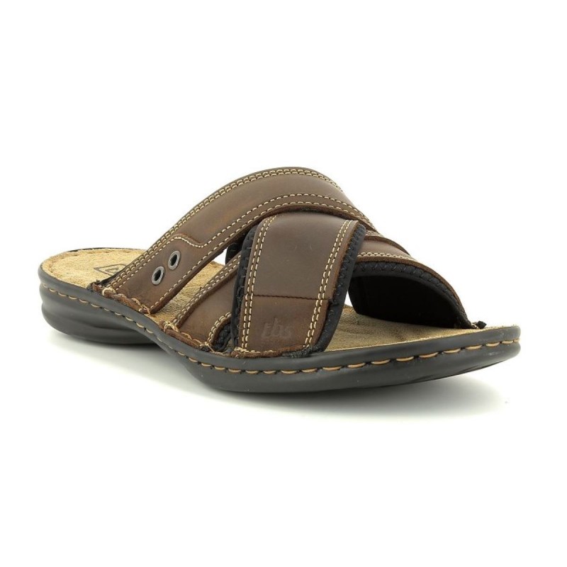 Moški natikači TBS BENAIX združujejo udobje in stil na edinstven način. Njihova udobna zasnova omogoča prijetno nošenje, medtem ko se lepo prilagajajo nogi, zagotavljajo stabilnost in podporo.