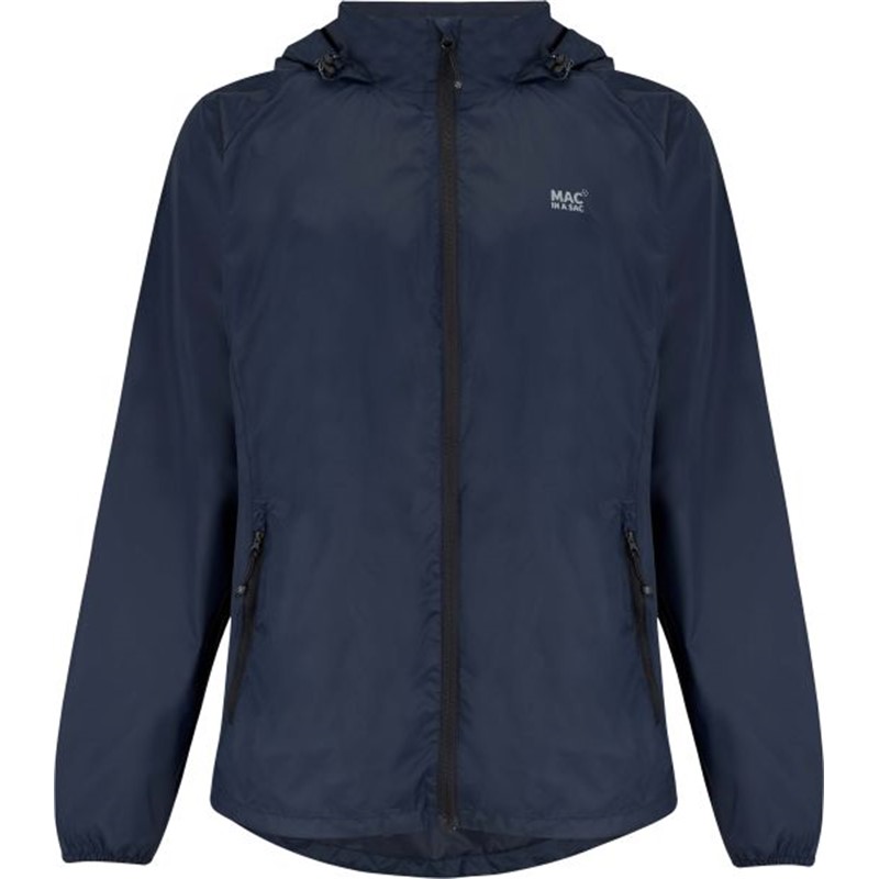 MAC IN A SAC Origin 2 Adult Jacket je lahka, zložljiva nepremočljiva jakna, zasnovana za pohodništvo, potovanja in vsakodnevne aktivnosti v spremenljivem vremenu. Ponuja vodoodpornost 10.000 mm, zračnost 8.000 g/m², popolnoma lepljene šive, nastavljivo kapuco ter zaščito pred vetrom. Zaradi kompaktne zasnove jo lahko hitro zložite v priloženo vrečko in jo imate vedno pri roki. 
