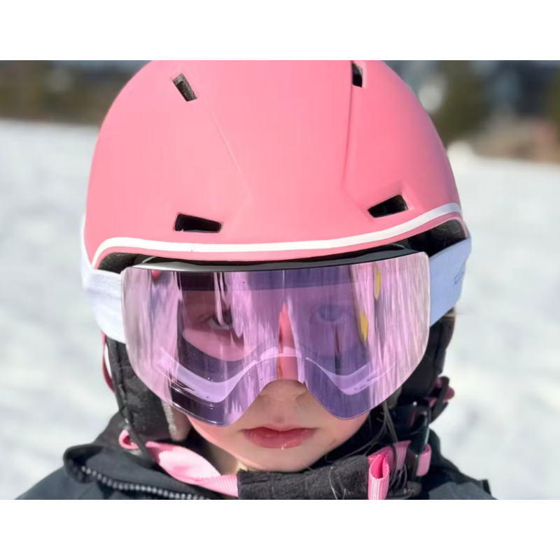 Children's ski helmet TRIPOINT 204 Constance Free Ride – a top-quality helmet designed specifically for young skiers, providing exceptional safety and comfort during their winter adventures.