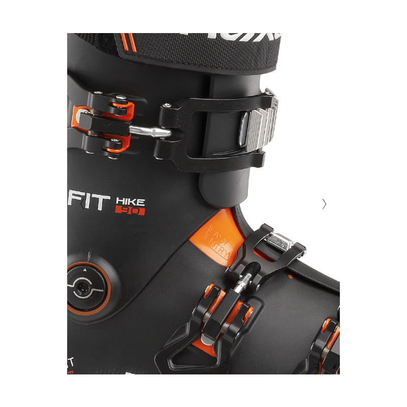 ROXA R/Fit Hike 90 ski boots are the comfort you've been waiting for! The R/Fit series has all the features that enhance your comfort and performance. The 102 mm BioFit shell can be heat-molded to fit the shape of the skier's foot.