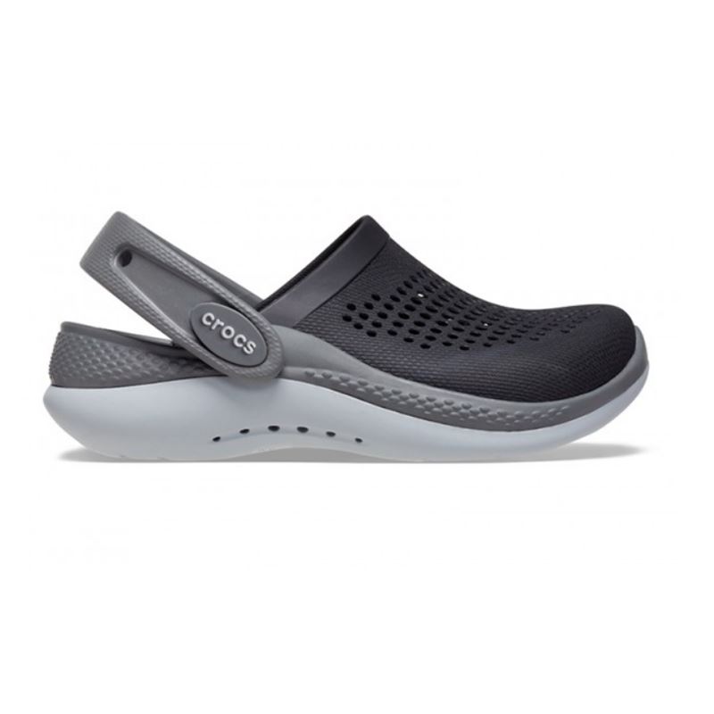Otroški Crocs LiteRide 360 Clog T 206712 so prikazani kot izjemno lahki in udobni natikači z modernim športnim dizajnom. Izstopa mehka LiteRide™ pena, ki zagotavlja odlično blaženje in občutek “hoje po oblakih”.