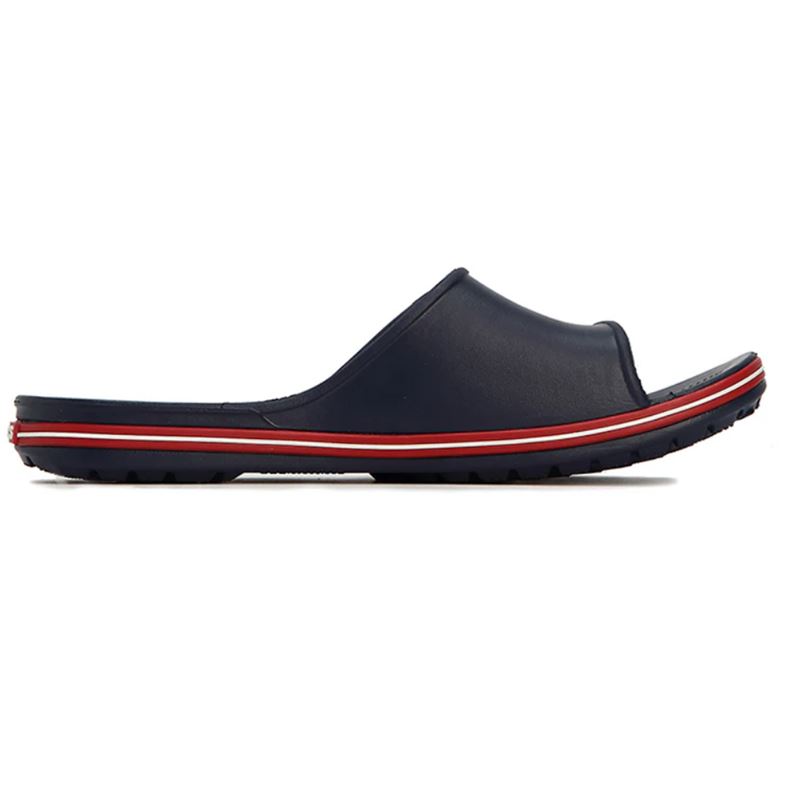 Športne in izjemno lahke Crocs Crocband II Slide – idealna izbira za poletno udobje, hitro obuvanje in sproščene trenutke ob bazenu, na plaži ali doma. Mehka Croslite™ pena poskrbi za udobje pri vsakem koraku, športni Crocband dizajn pa doda prepoznaven, dinamičen videz.
