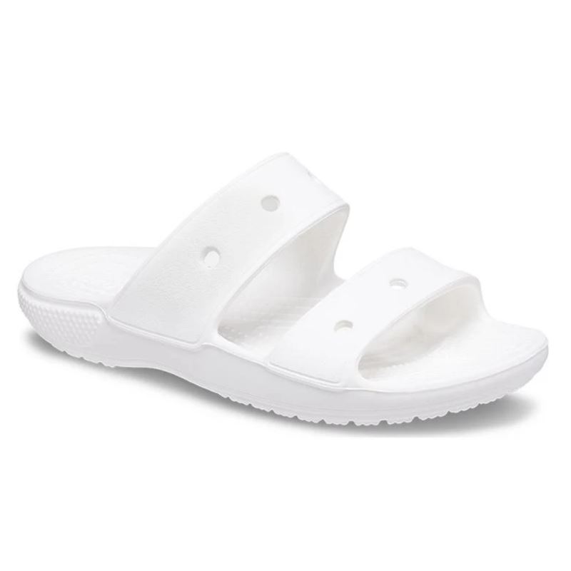 Lahki in udobni Crocs Classic Sandal – vsestranski sandali z mehkim Croslite™ udobjem in zračnim dizajnom za brezskrbne poletne dni. Nastavljivi paščki omogočajo stabilno prileganje, minimalističen videz pa je popoln za plažo, bazen, sprehode ali vsakodnevno uporabo.