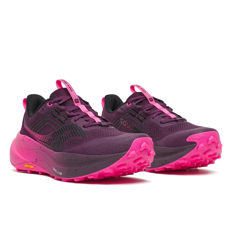 Ženske trail superge Saucony Xodus Ultra 4 z blaženjem PWRRUN PB in podplatom Vibram MegaGrip za dolge teke, ultratrail in zahtevne poti.