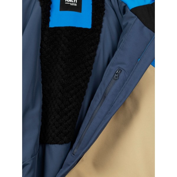 Halti Melvik moška smučarska jakna – vodoodporna DrymaxX® tehnologija, Microtherm® Dynamic izolacija in 100 % recikliran material. Idealna izbira za aktivne smučarje, ki želijo toploto in udobje v vseh razmerah.