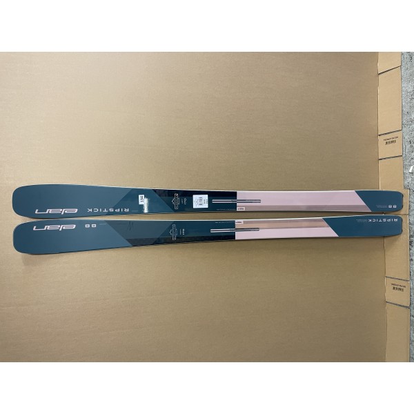 Testne turne smuči Elan Ripstick 88 W