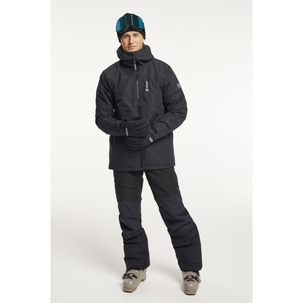 Odkrij moško smučarsko jakno TENSON Niseko – vrhunsko zaščito z MPC Extreme™ tehnologijo in AirPush™ izolacijo. Vodoodporna, zračna in popolna za vse zimske pogoje.