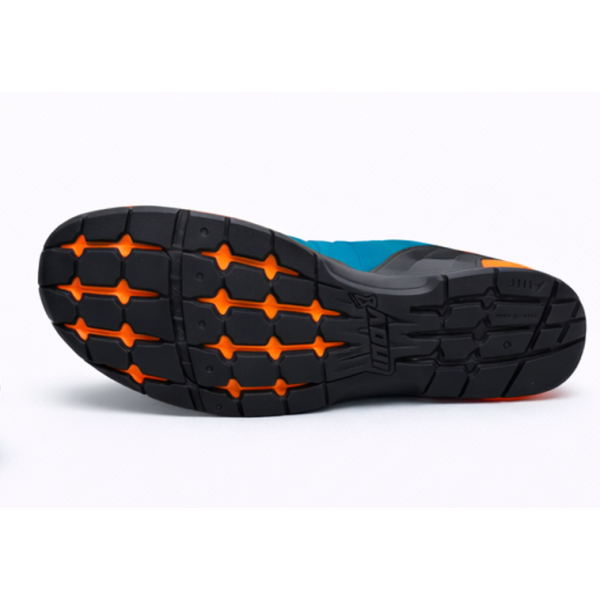 Moške fitness superge INOV8 F-LITE 250 KNIT za CrossFit, dvigovanje uteži in funkcionalni trening. Le 250 g, 3 mm drop, stabilen oprijem in zračen knit zgornji del za maksimalno zmogljivost.
