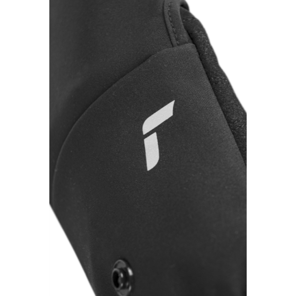 Rokavice REUSCH DEXX Convertible so zasnovane za vse, ki iščejo popolno kombinacijo udobja, zaščite in vsestranskosti na smučanju ali drugih zimskih športih. Inovativna Convertible konstrukcija omogoča preprosto pretvorbo iz prstnih rokavic v mitten.