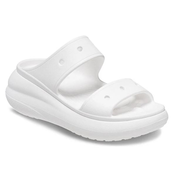 Crocs Classic Crush Sandal 207670 so modni sandali s platform podplatom, ki združujejo drzen dizajn in prepoznavno Crocs udobje. Izdelani iz Croslite™ materiala zagotavljajo lahkotnost, mehko blaženje in vodoodpornost, višji podplat pa poskrbi za trendovski videz in dodatno višino.