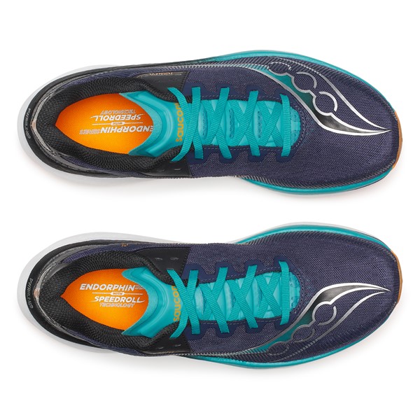 Lahke in odzivne moške tekaške superge Saucony Endorphin Azura s superpeno PWRRUN PB in tehnologijo SPEEDROLL za vsakodnevne in hitrejše cestne teke.