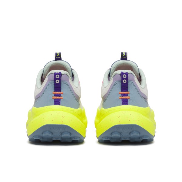 Ženske trail superge Saucony Xodus Ultra 4 z maksimalnim blaženjem PWRRUN PB in Vibram oprijemom. Popolne za trail tek, dolge razdalje in zahtevne terene. Odkrij udobje brez kompromisov.