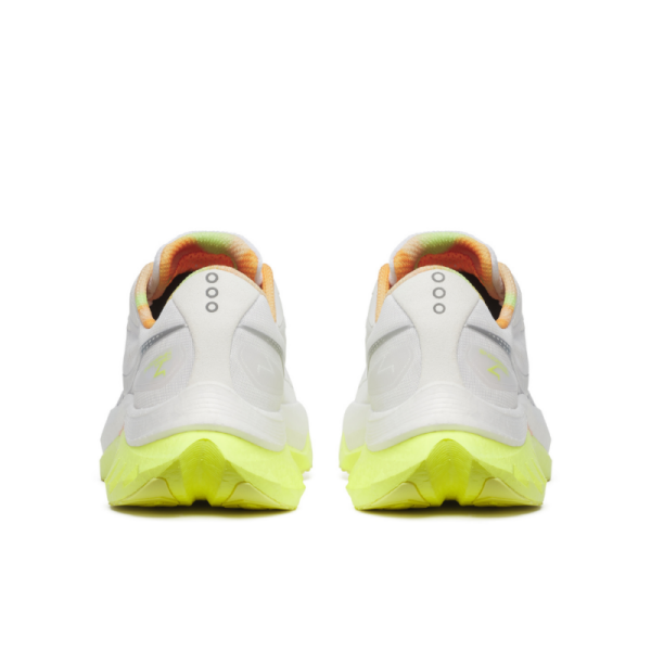 Saucony Endorphin Speed 4