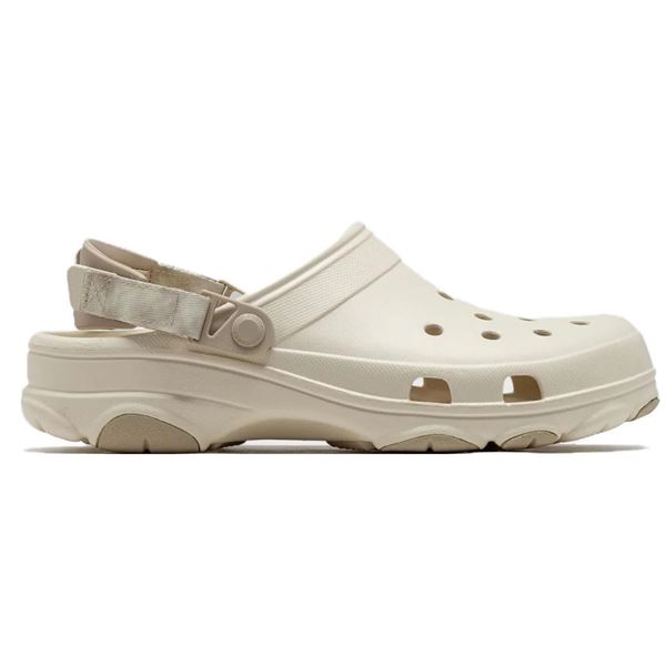Crocs Classic All Terrain Clog 206340 z robustnim podplatom za boljši oprijem