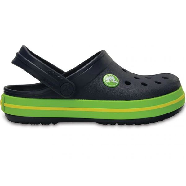 Crocs Crocband Clog K 204537 so otroški natikači s športnim videzom, značilno Crocband črto in vrtljivim petnim trakom za varno prileganje. Izdelani so iz lahkega materiala Croslite™, ki zagotavlja odlično udobje, blaženje in zračnost pri vsakodnevnih aktivnostih, igri ter uporabi ob vodi.