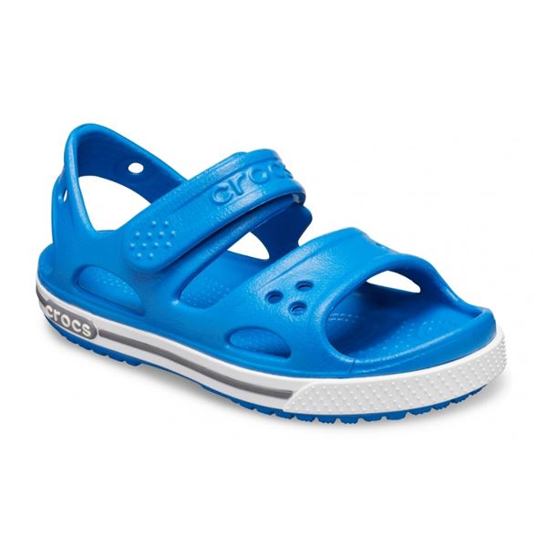 Crocs Crocband II Sandal PS 14854 otroški športni sandali z nastavljivim paščkom, Croslite™ podplatom in zračno odprto zasnovo za udobje, stabilnost in brezskrbno poletno igro.