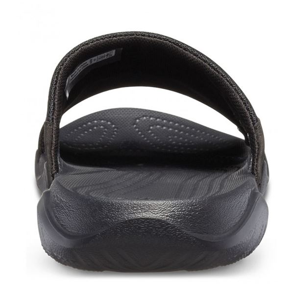 Crocs Swiftwater Leather Slide M 205618 – udobni moški natikači z usnjenim zgornjim delom, lahkim Croslite™ podplatom in odličnim oprijemom za vsakodnevno uporabo ter poletne aktivnosti.