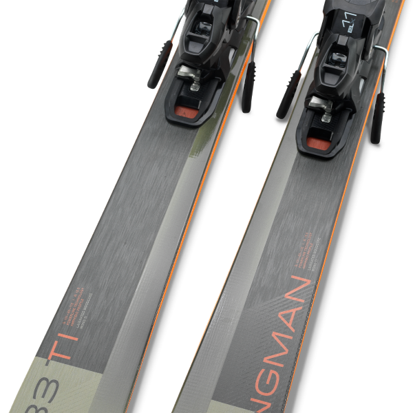 Smuči Elan Wingman 83 Ti 2025/26 – hitre, stabilne in odzivne smuči s titanlom za napredne smučarje. Popoln nadzor na urejenih progah. AS Sport Outlet.