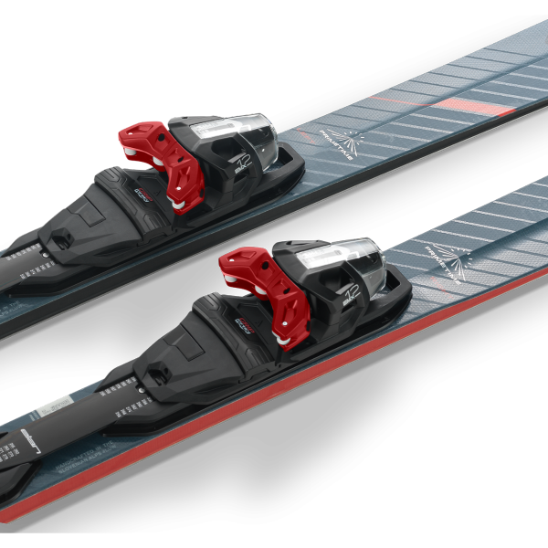 Elan Primetime 44 (25/26) – karving specialist z izjemnim oprijemom robnikov, Mono Ti ojačitvijo in hitro odzivnostjo. Idealne smuči za urejene proge in natančne zavoje.