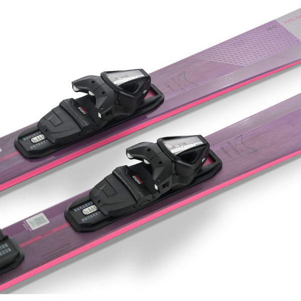 Ženske smuči Elan Wildcat 83 Ti 2025/26 – hitre, natančne in stabilne smuči s titanlom za popoln nadzor na urejenih progah. Preizkusite moč in eleganco. AS Sport Outlet.