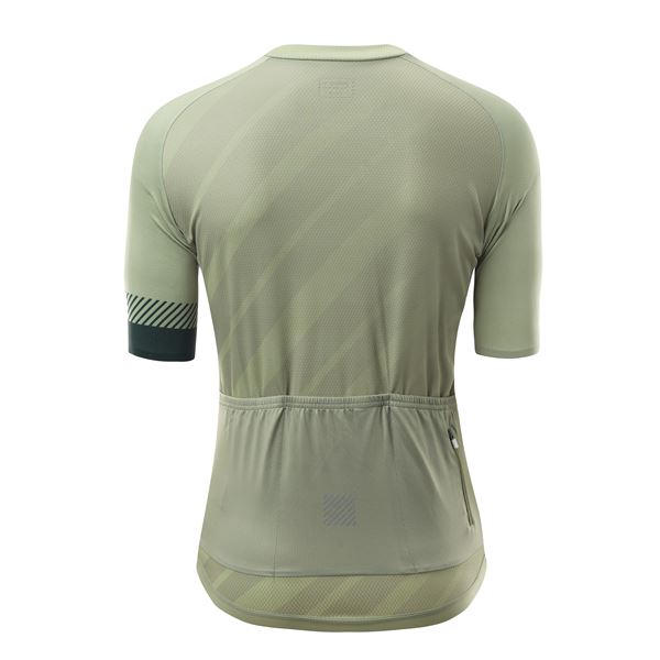 Moški kolesarski dres ELAN BIKE V3 GREEN M izstopa z modernim zelenim odtenkom in dinamičnim športnim dizajnom. Lahek, zračen in raztegljiv material zagotavlja odlično prileganje ter učinkovito odvajanje vlage, kar omogoča udobje tudi med daljšimi in zahtevnimi vožnjami.