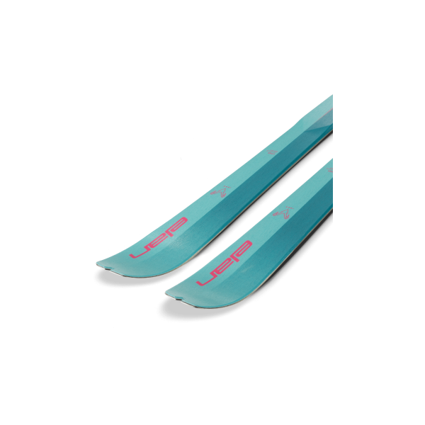 Ibex 84 is designed for recreational touring skiers who need reliable equipment for quick training ascents before sunrise and relaxed tours with friends in local mountains.