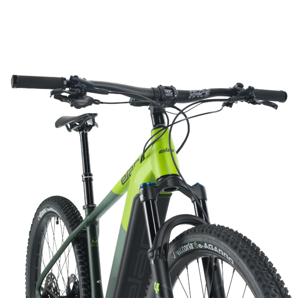 Intuitive, versatile, and reliable. The Mantis 1 is the perfect, powerful, and versatile front-suspension mountain e-bike for exploring new terrains! Mantis 1 is Elan's uncompromising front-suspension e-mountain bike.