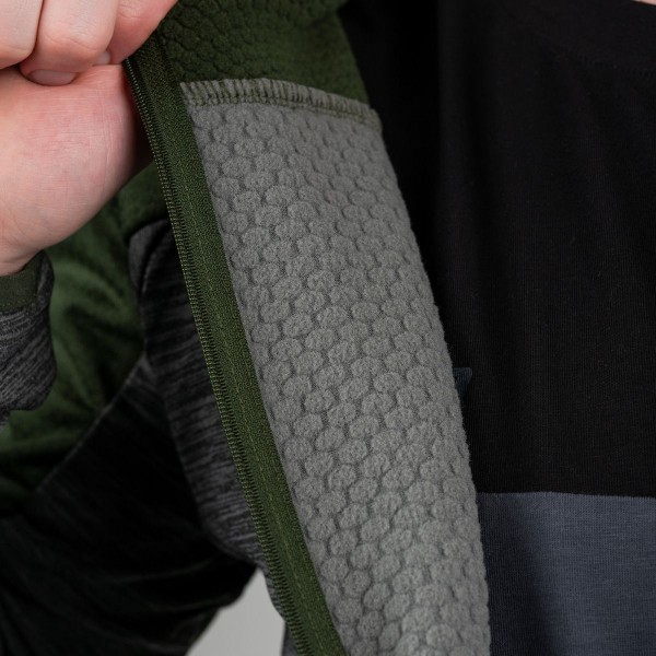 Odkrijte popolno kombinacijo udobja, funkcionalnosti in sodobnega oblikovanja z jopico iz flisa Elan. Vsestranska jopica nudi izjemno toploto in odvajanje vlage, zato je idealna za telesno aktivnost.