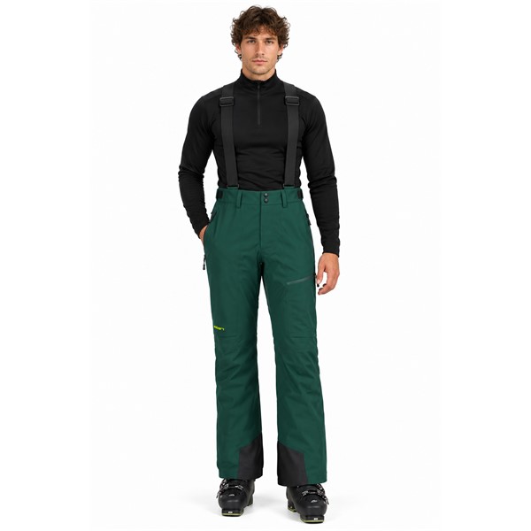 Moške smučarske hlače ELAN DEMO 3L MEN PANTS VIKA z vodnim stolpcem 20.000 mm in zračnostjo 30.000 g/m²/24 h. Trislojna hardshell konstrukcija, poliestrski material Ripstop, dolge prezračevalne zadrge na zadnji strani hlačnic, nastavljiv pas, snemljive naramnice, trije žepi in notranje snežne gamaše zagotavljajo visoko funkcionalnost med aktivnim smučanjem.