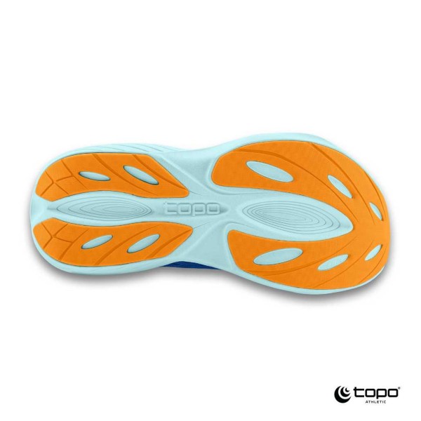 Doživite prelomno udobje tekaških copat Topo Athletic, model Atmos. Naš prvi model z največ blaženja doslej združuje maksimalno blaženje z našim unikatnim prileganjem stopalu.