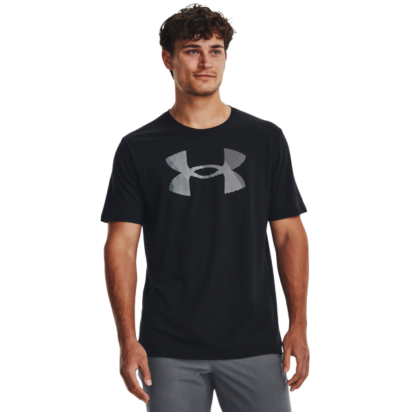 The Under Armour Big Logo Fill SS men's t-shirt is stylishly designed for men seeking comfort during sports activities and everyday wear. Made from soft, quick-drying material, it effectively wicks away sweat, helping you stay dry and fresh.