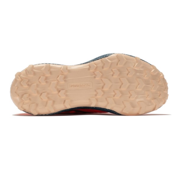 Saucony trail running shoes