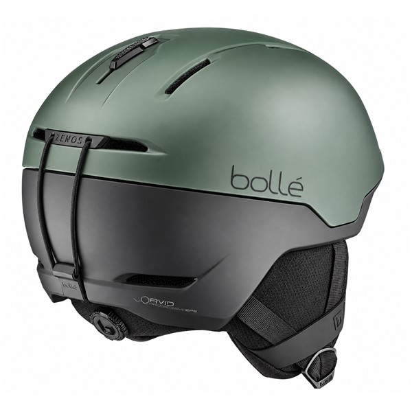 Smučarska čelada BOLLÉ ZENOS PURE OLIVE MATTE v elegantni mat olivno zeleni barvi. Napredna zaščitna tehnologija AViD Progressive EPS, lahka In-Mold konstrukcija, nastavljivo prezračevanje, odstranljiva notranja podloga in sistem 360° Click-To-Fit™ zagotavljajo udobno prileganje ter funkcionalnost pri smučanju in deskanju na snegu.