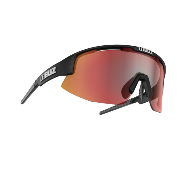 Izvrstna kombinacija stila, udobja in vsestranskosti. Očala MATRIX so zaradi oblike in pozicije stekel ter okvirja primerna za številne športne aktivnosti kot so kolesarjenje, tek na smučeh, tek, odbojka na mivki,…