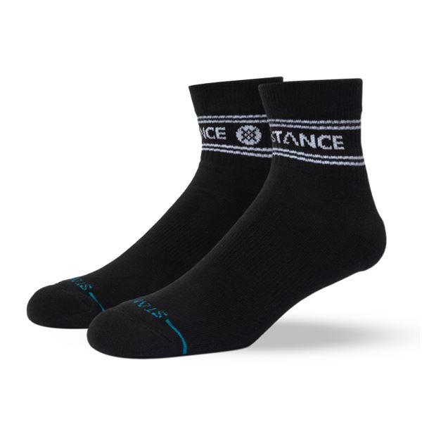 Stance Vital Quarter Black 3 Pack – black athletic socks in a triple-pack, suitable for sports activities and everyday use.