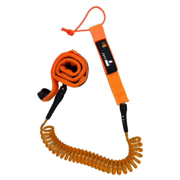 Elastika za pritrditev na SUP je praktična dodatna oprema, ki se pritrdi na nogo, da prepreči, da vaš SUP uide. Ta vrvica nudi boljšo kontrolo med veslanjem, saj vas povezuje s paddleboardom in zagotavlja varnost pri plovbi.