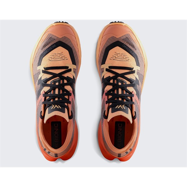 Roza unisex trail tekaški copati X-BIONIC TERRASKIN X02 Dusty Rose Fresh Peach z Vibram MegaGrip podplatom