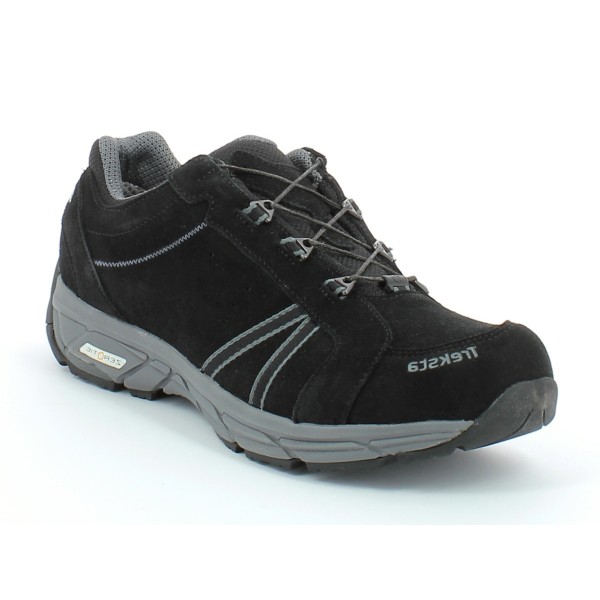 Treksta HANDS FREE 101 men's shoes with self-lacing and un-lacing! You can put them on and take them off without using your hands! Weight: 457g.
